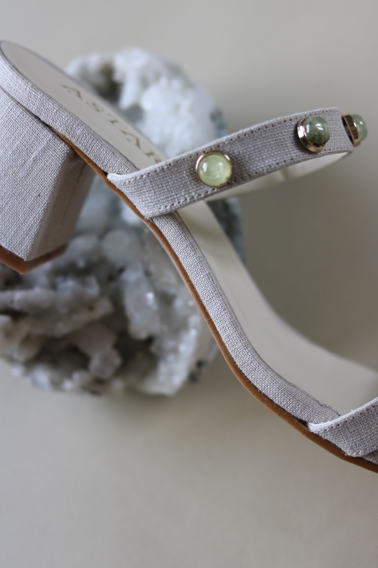 SELENE Prehnite Vegan Linen Mule