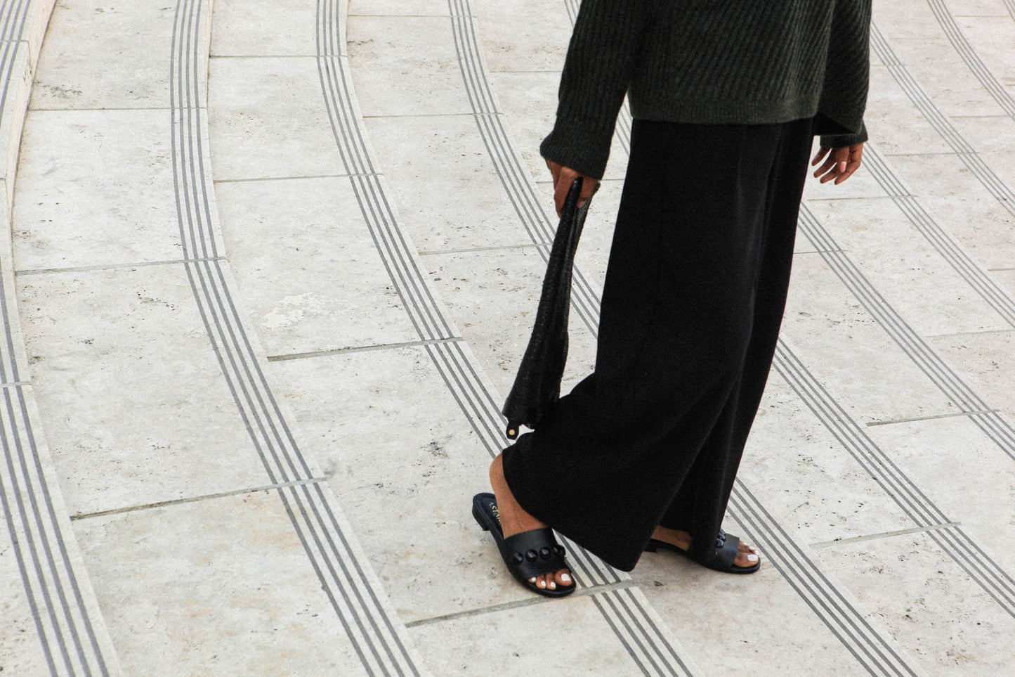 Sahara Black Onyx Sandal