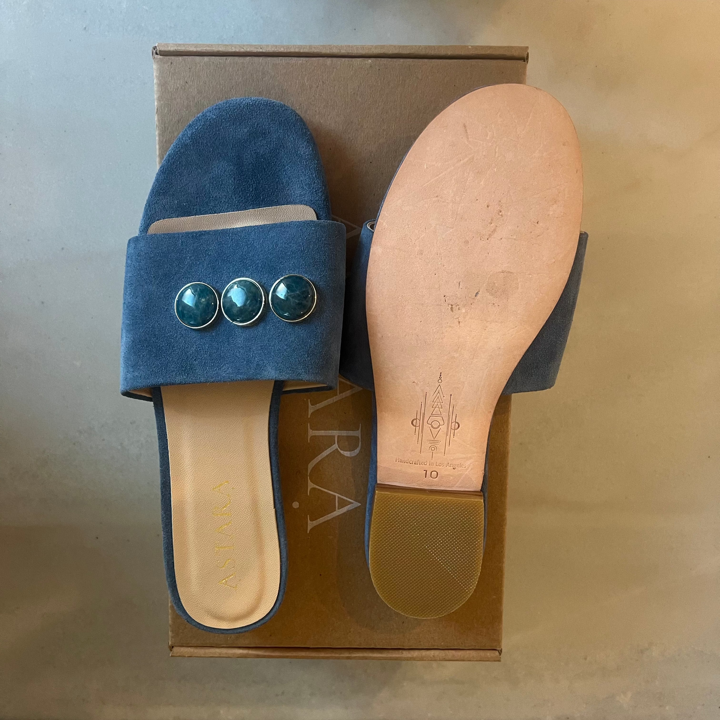 SAMPLE SALE/ SAHARA Blue Apatite Sz 10
